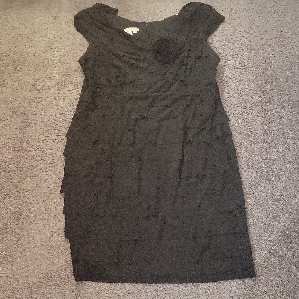 London Times Black Ruched Tiered Sheath Dress